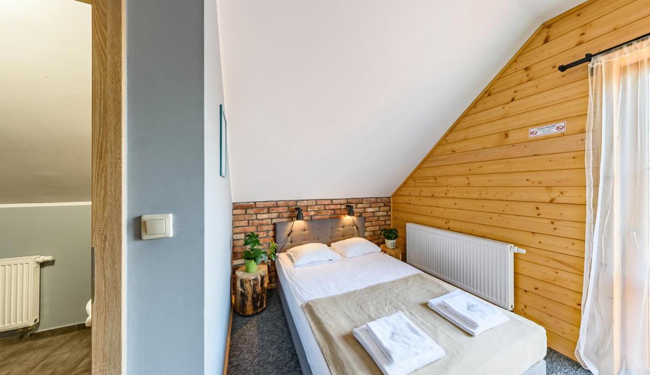 Hotel Czerwone Korale Cielimowo Kültér fotó